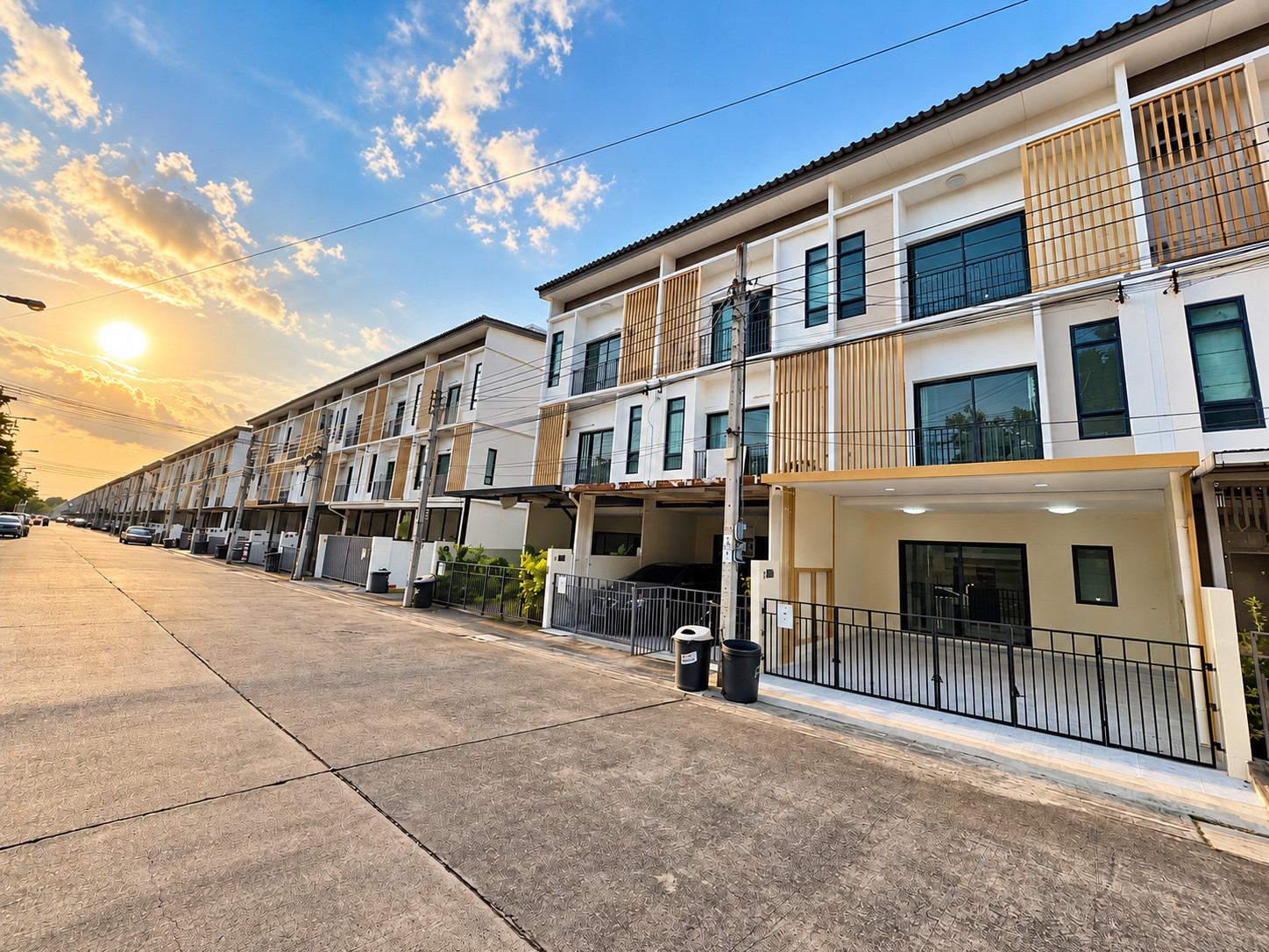 ขายด่วน ราคาดีมาก ทาวน์โฮม 3 ชั้น รีโนเวทใหม่ PATIO ศรีนครินทร์–พระราม 9 ทำเลกรุงเทพกรีฑา ขายด่วน ราคาดีมาก ทาวน์โฮม 3 ชั้น รีโนเวทใหม่ PATIO ศรีนครินทร์–พระราม 9 ทำเลกรุงเทพกรีฑา