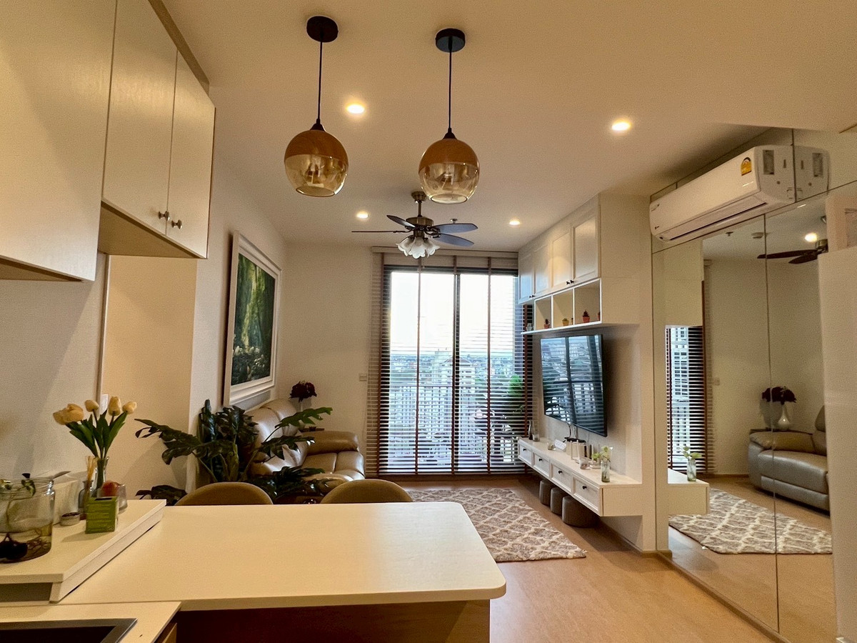 Condo Maru Ekkamai 2, Pet Friendly, 2 bed 2 bath, size 61 sqm. Condo Maru Ekkamai 2, Pet Friendly, 2 bed 2 bath, size 61 sqm.