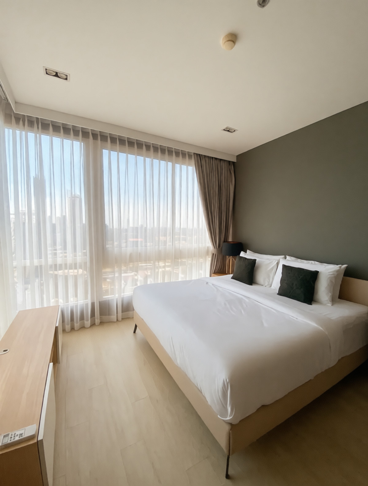  🌊 Lowest Price on Floor! (Reduced 4M! Now 11.9 MB) Veranda Pattaya 24th Fl. Full Sea View 3 Bed (91 sq.m.) 5-Star Luxury Decor  – รูปที่ 2