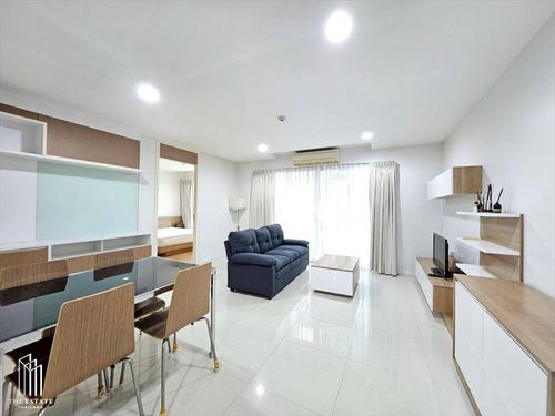 Selling with existing tenant. Whizdom The Exclusive 2 bedrooms, large size 69.38 sq m. with space-efficient functions. Quiet, highly private, close to BTS Punnawithi, suitable for both living and investing in long-term rental @5.46MB