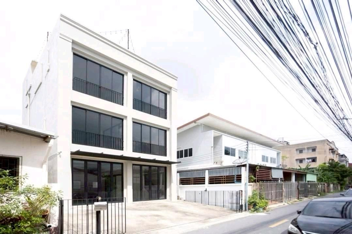 ให้เช่า Office บางนา-ตราด ซอย 13 ใหญ่มาก 💫🎄🎄邦纳-达路13巷办公室出租，面积超大！ – รูปที่ 2