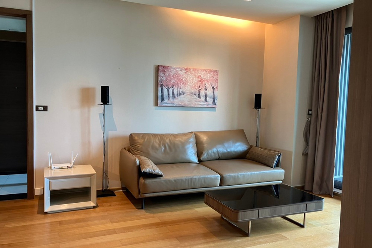 🔥 For Sale - Rent !! corner room, high floor 18++, rare item!! 🔥 Code C20250700034..........The Address Sathorn, 1 bedroom, 1 bathroom, furnished, ready to move in, Special Deal!!📣📣