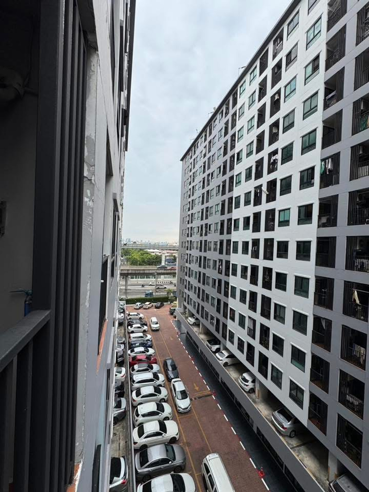 📣 [For Sale] ขายด่วน !! คอนโด Regent Home 15 Changwattana – รูปที่ 4