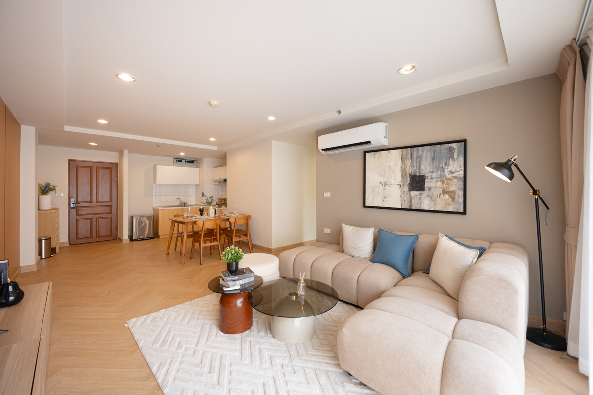 Condo Renovate Sathorn-Yen Akat One price for every unit, only 5.9 million baht*