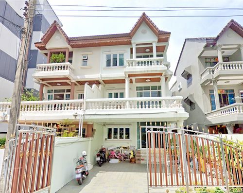 HK0645♛♚ทาวน์โฮม 3 ห้องนอน ให้เช่า𝓼ขาย⚝รัชดา-สุทธิสาร♜MRTสุทธิสาร∞099-5919653,065-9423251▚Line@sureresidence