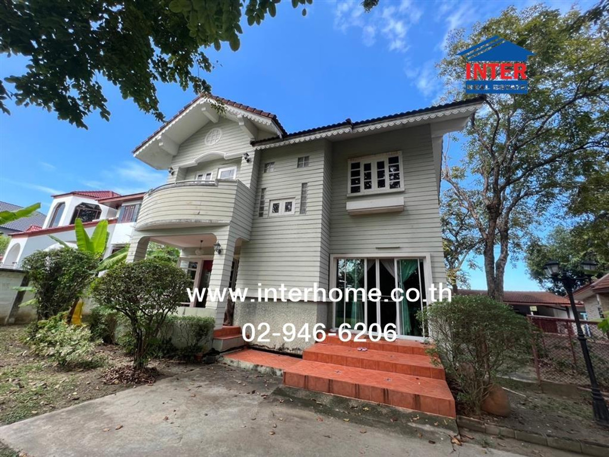 Land + 2-story detached house, 297 sq m, Mueang Ake Village. Near Rangsit University Soi Ek Thaksin 4, Phahonyothin Road, Kamphaeng Phet Road 6 Mueang Pathum Thani, Pathum Thani Land + 2-story detached house, 297 sq m, Mueang Ake Village. Near Rangsit University Soi Ek Thaksin 4, Phahonyothin Road, Kamphaeng Phet Road 6 Mueang Pathum Thani, Pathum Thani