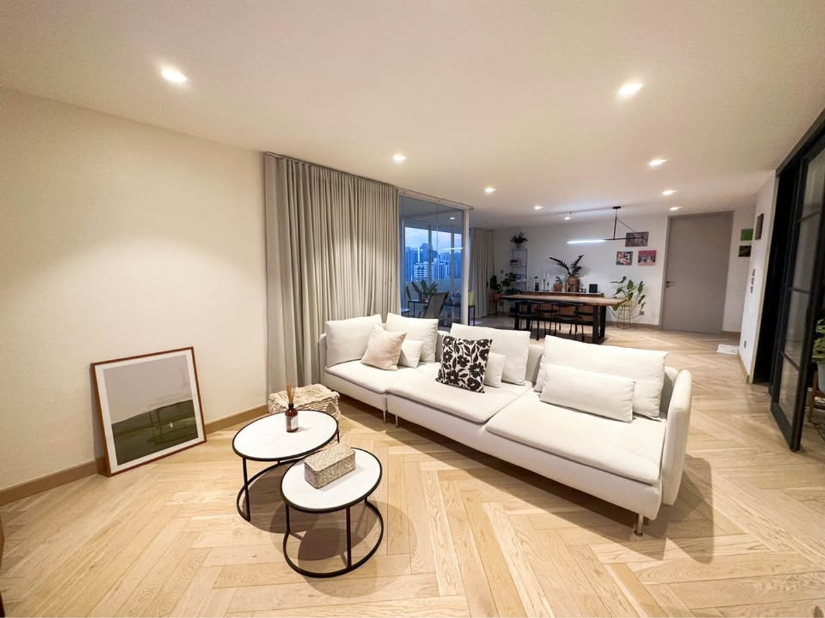 🔥ขายด่วน🔥 คอนโดสุขุมวิท 39 Ds Tower 2 / 2B2B / 139sqm./ตกแต่งครบ พร้อมอยู่ / ติดโรงเรียนนานาชาติหลายแห่ง