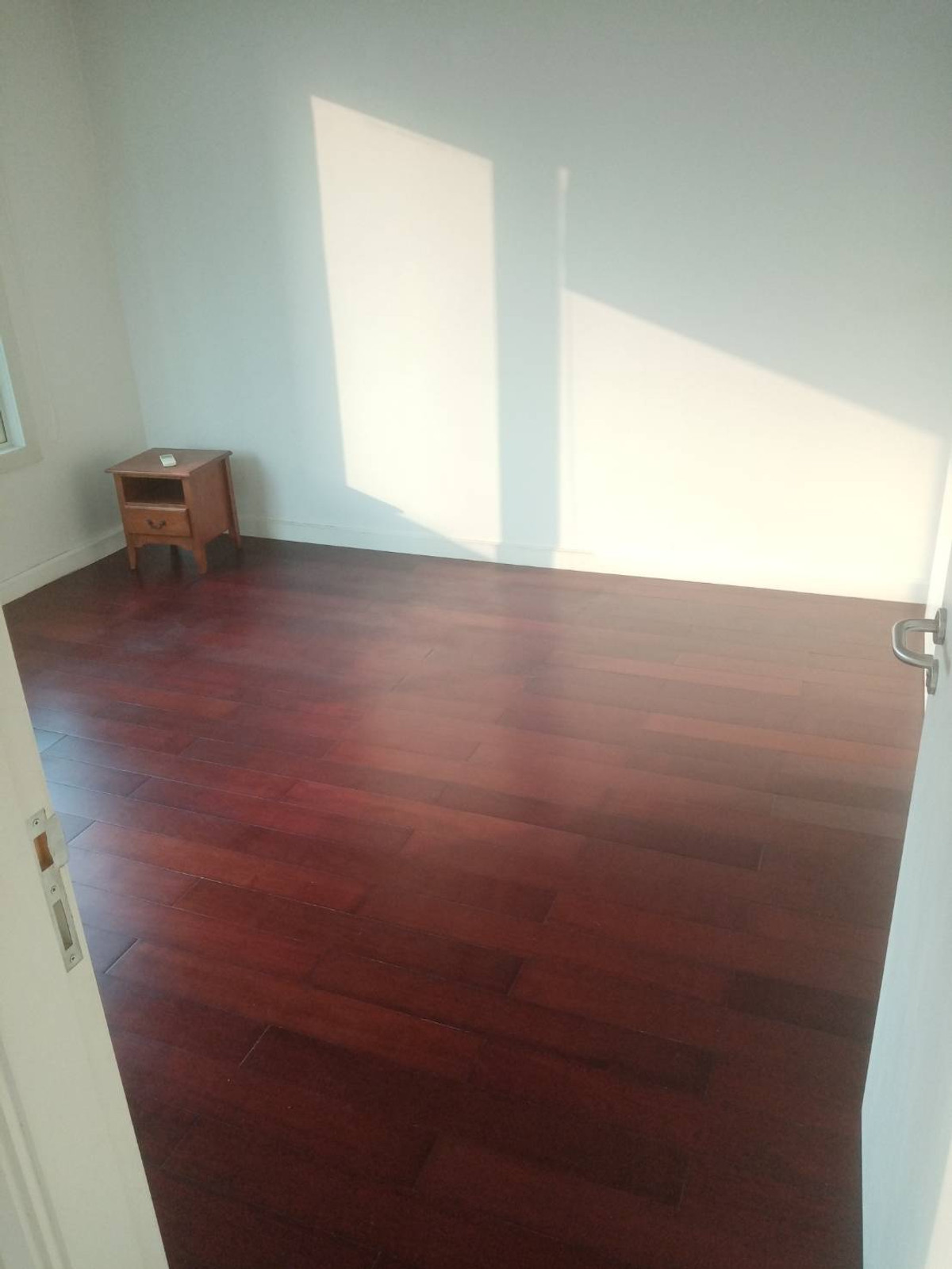 Manhattan Chidlom 98 sq.m. Eng 中 日 Please add LINE ID @806qphgn o8415o5483 Manhattan Chidlom 98 sq.m. Eng 中 日 Please add LINE ID @806qphgn o8415o5483