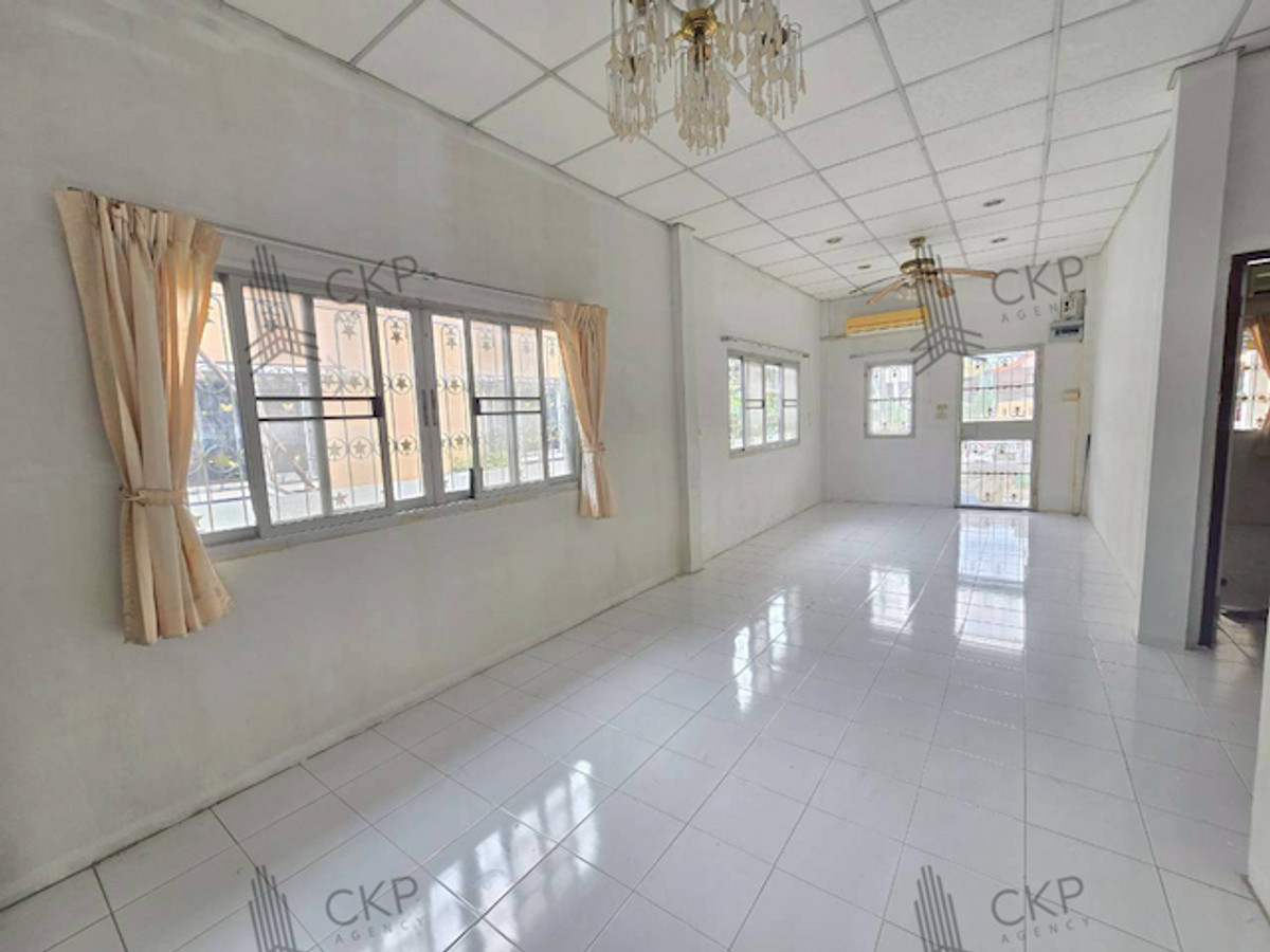 บ้านแฝด ราชพฤกษ์ 2 ชั้นเดียว ขนาด 37.2 ตร.วา พื้นที่กว้างขวาง จอดรถได้ 1 คัน โครงสร้างแข็งแรง ทำเลดี – รูปที่ 4