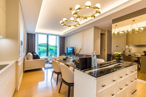 For sale with tenant Baan Sindhorn price 31,000,000 baht [JZsr251221]