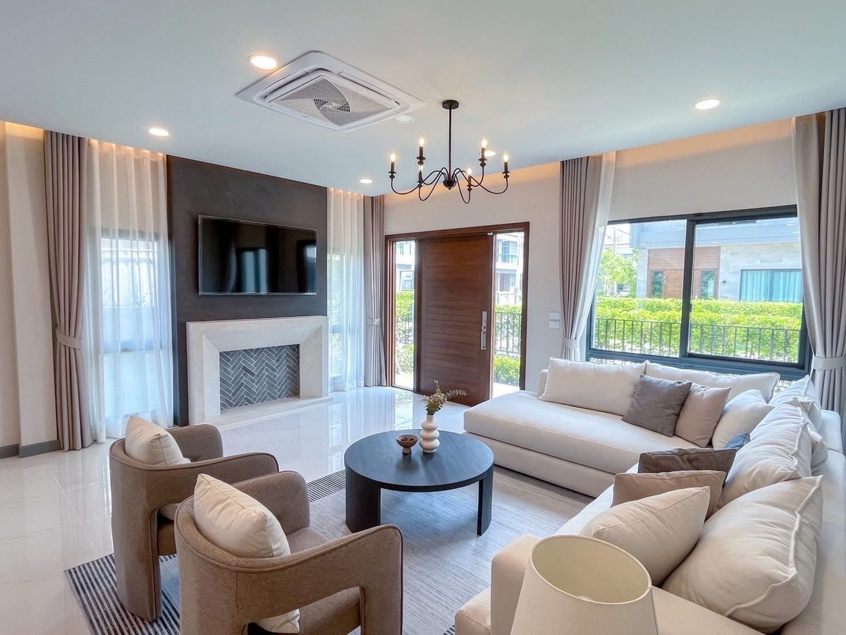 ✨Luxury House for rent at The City Bangna✨