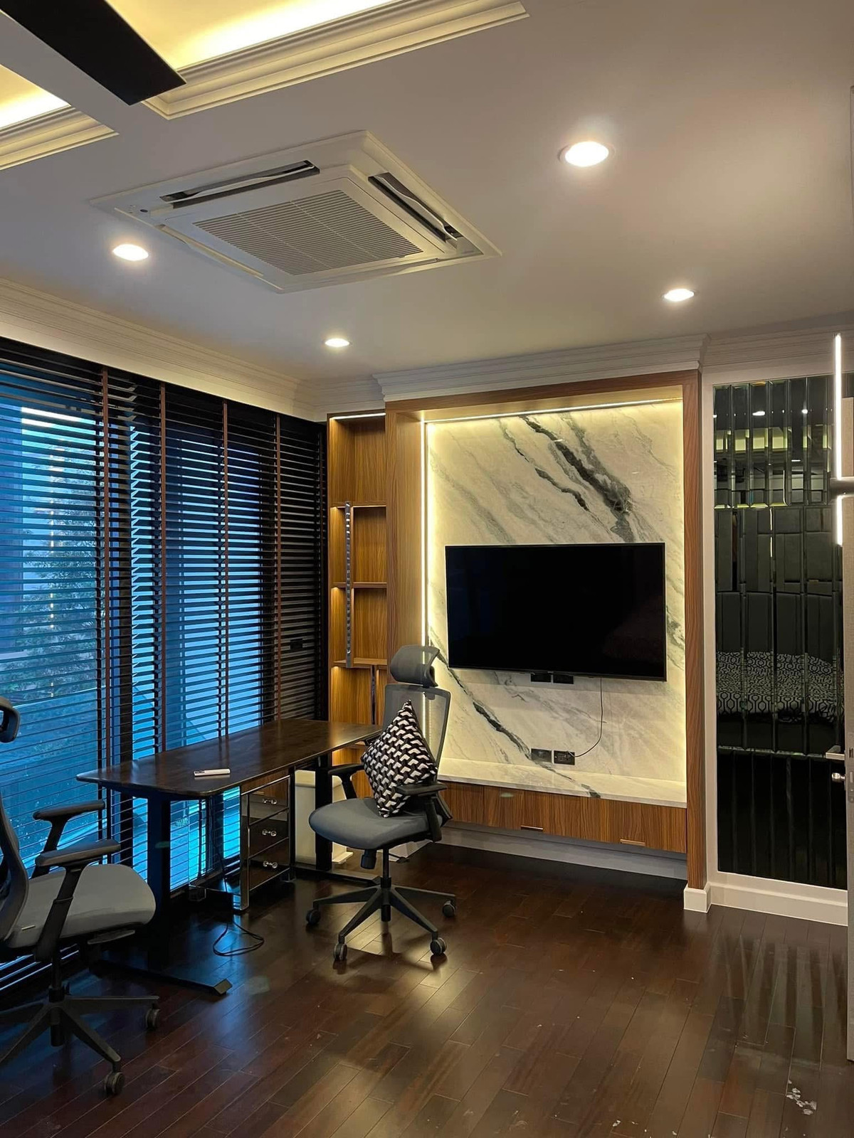 ✅ FOR RENT : ทาวโฮมหรู The Eight จตุจักร รัชดา ใกล้ Central ลาดพร้าว – รูปที่ 4