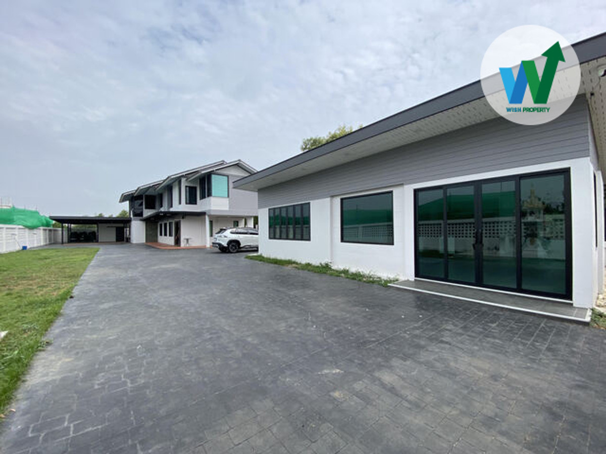 ขายบ้านหรู ในสนามกอล์ฟ บางปะกง ริเวอร์ไซด์ คันทรี คลับ – รูปที่ 2