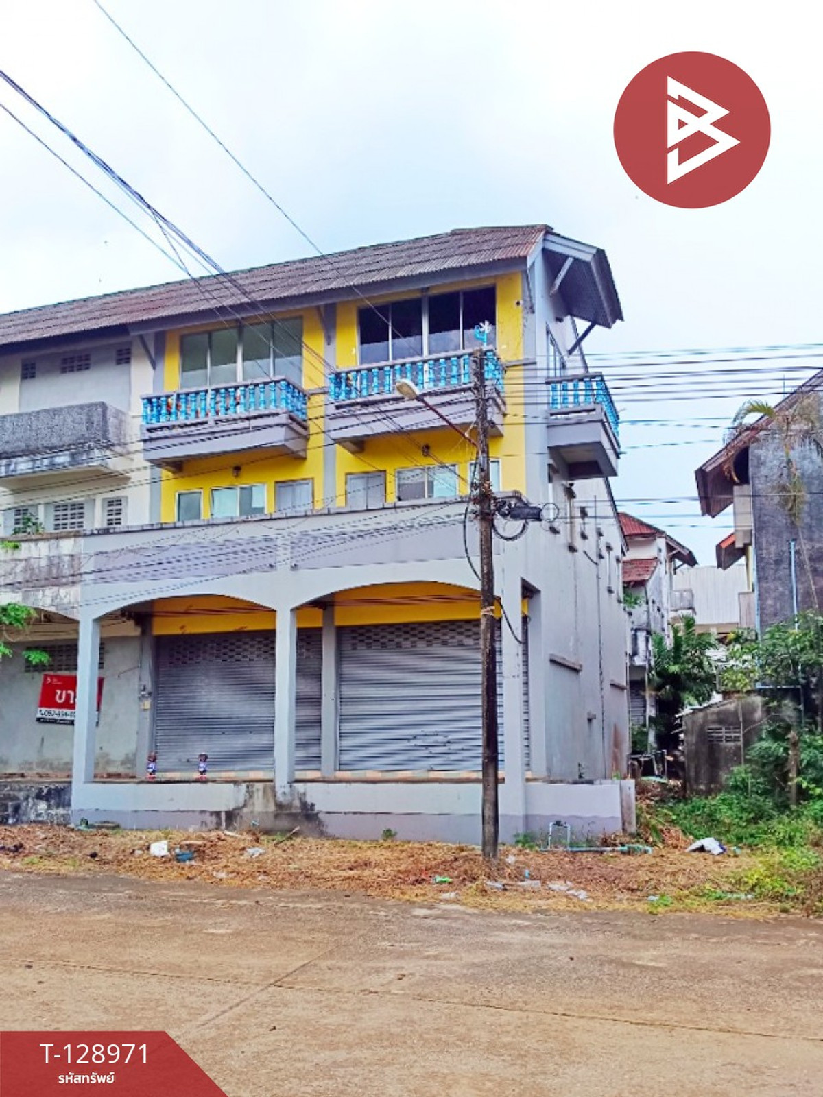 ขายทาวน์เฮ้าส์ 3 ชั้น เนื้อที่ 33.2 ตร.วา แหลมงอบ ตราด