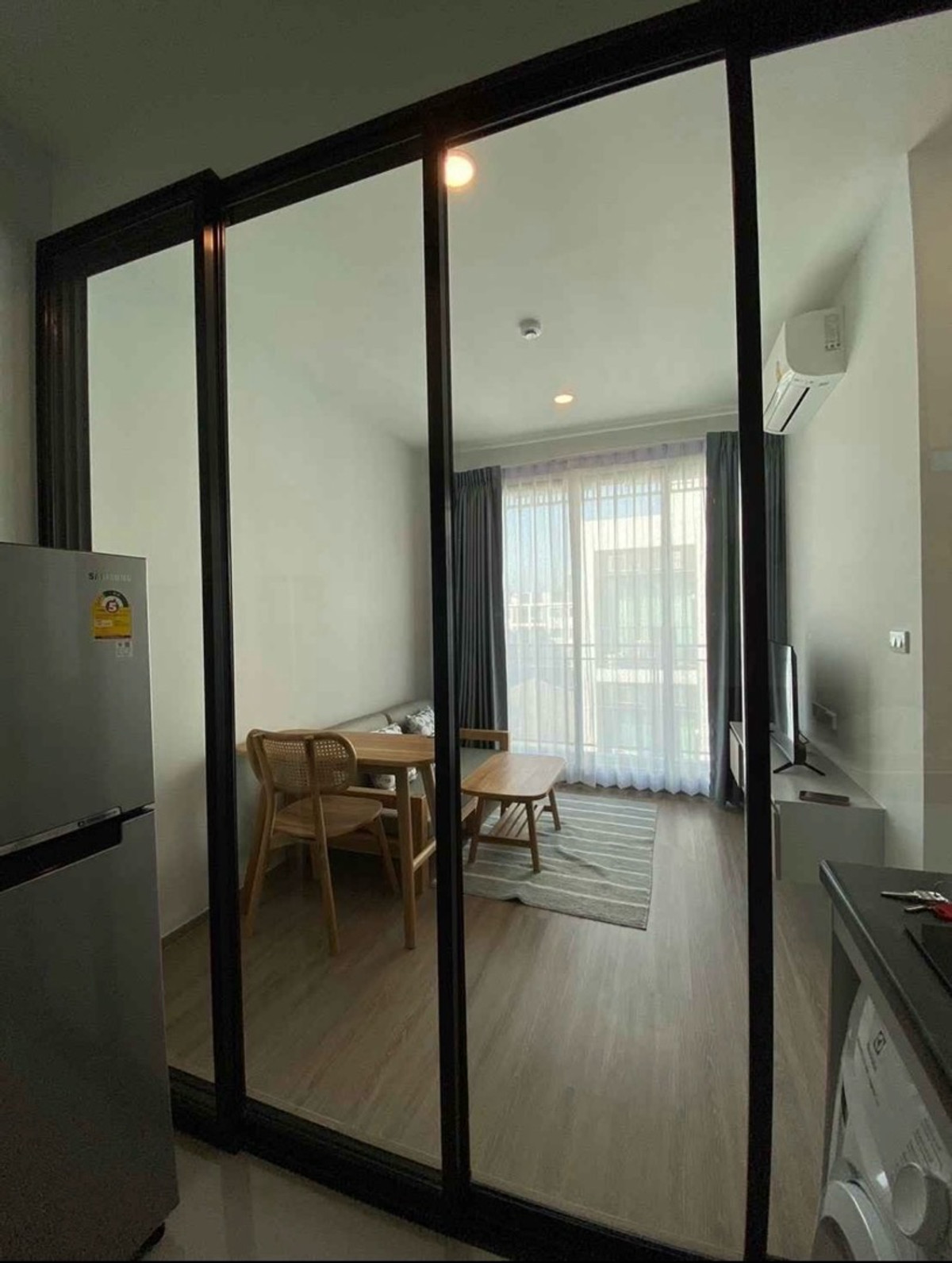 For Rent 🔥Brompton pet-friendly apartment, fully furnished with appliances. Rooms are selling fast, book now! For Rent 🔥Brompton pet-friendly apartment, fully furnished with appliances. Rooms are selling fast, book now!