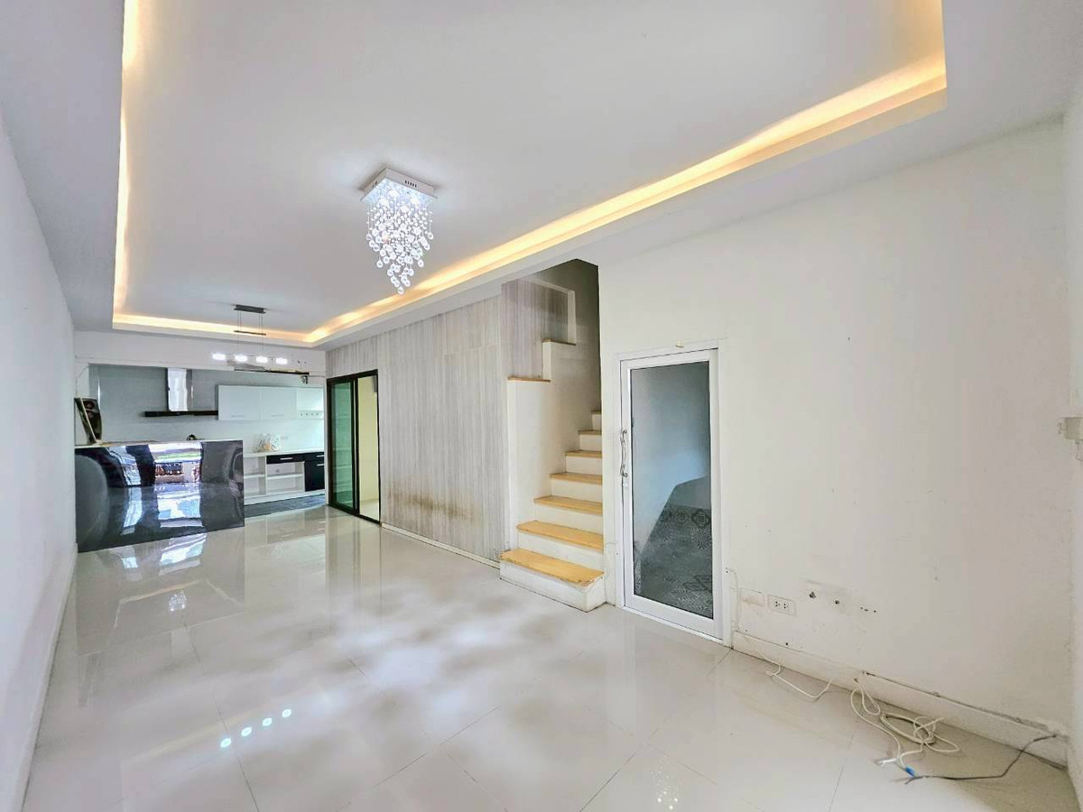🏡 ขายทาวน์เฮ้าส์ พลีโน่ สุขสวัสดิ์ 66 ขายตามสภาพ – รูปที่ 3