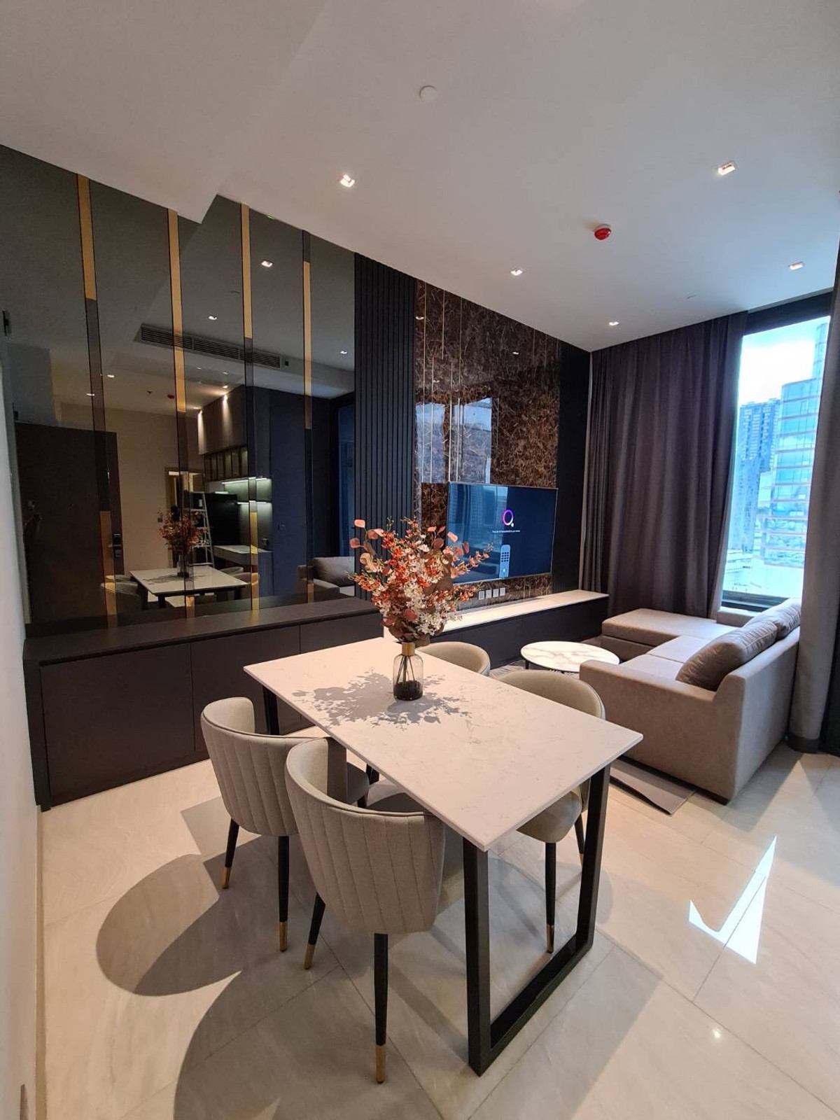 Luxury Room 🎄 Ashton Silom 2bed2bath 76 Sqm Fullyfurnish+bathtub Welcome Foreign 65,000-