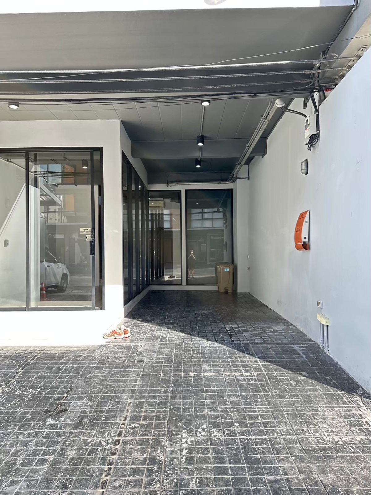 For Rent/Sale Home Office 5 Story Sukhumvit 77 Bts On Nut