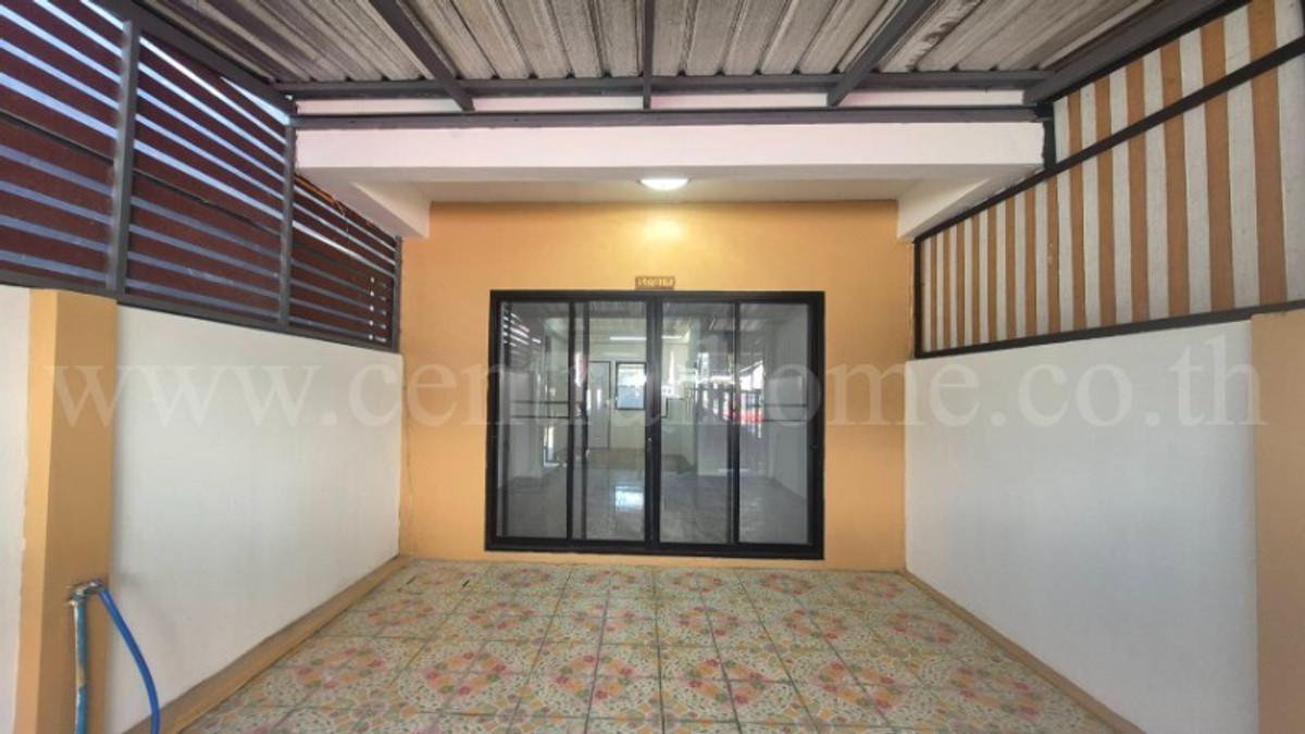 ทาวน์โฮม ฉัตรไพลิน ลาดหลุมแก้ว รีโนเวท พร้อมอยู่ ราคาถูก – รูปที่ 3