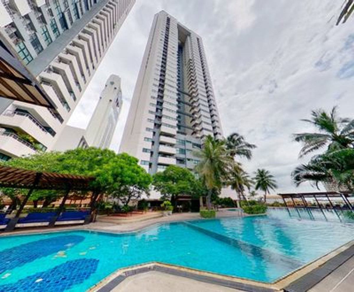 ✨ For sale ✨Sathorn Garden ✨2 B Only 10.9 MB ✨ For sale ✨Sathorn Garden ✨2 B Only 10.9 MB