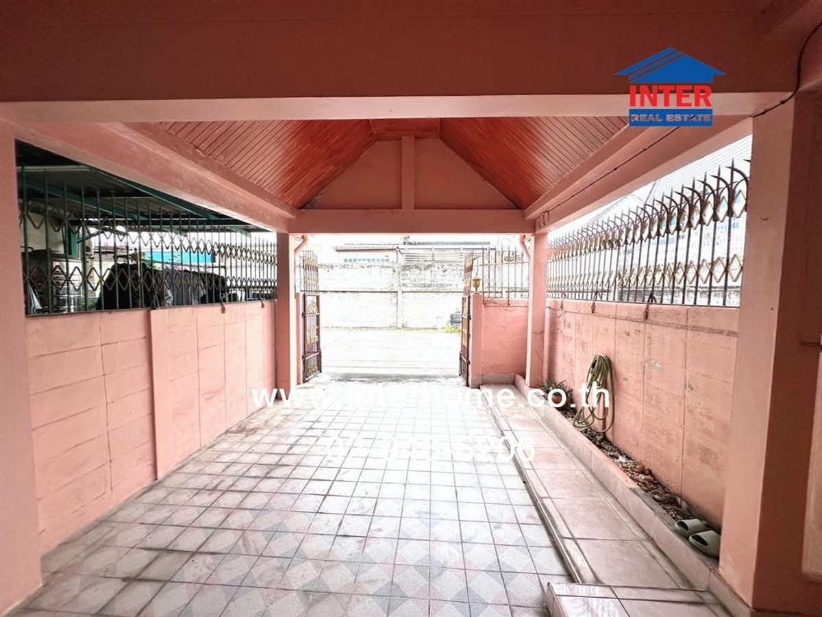 ทาวน์เฮ้าส์ 2 ชั้น 29 ตร.ว. หมู่บ้านศิรินเทพ5 ใกล้ร.ร.นานาชาติฮีทฟิลด์ ซอยรามคำแหง138 ถนนรามคำแหง เขตบางกะปิ กรุงเทพมหานคร – รูปที่ 3