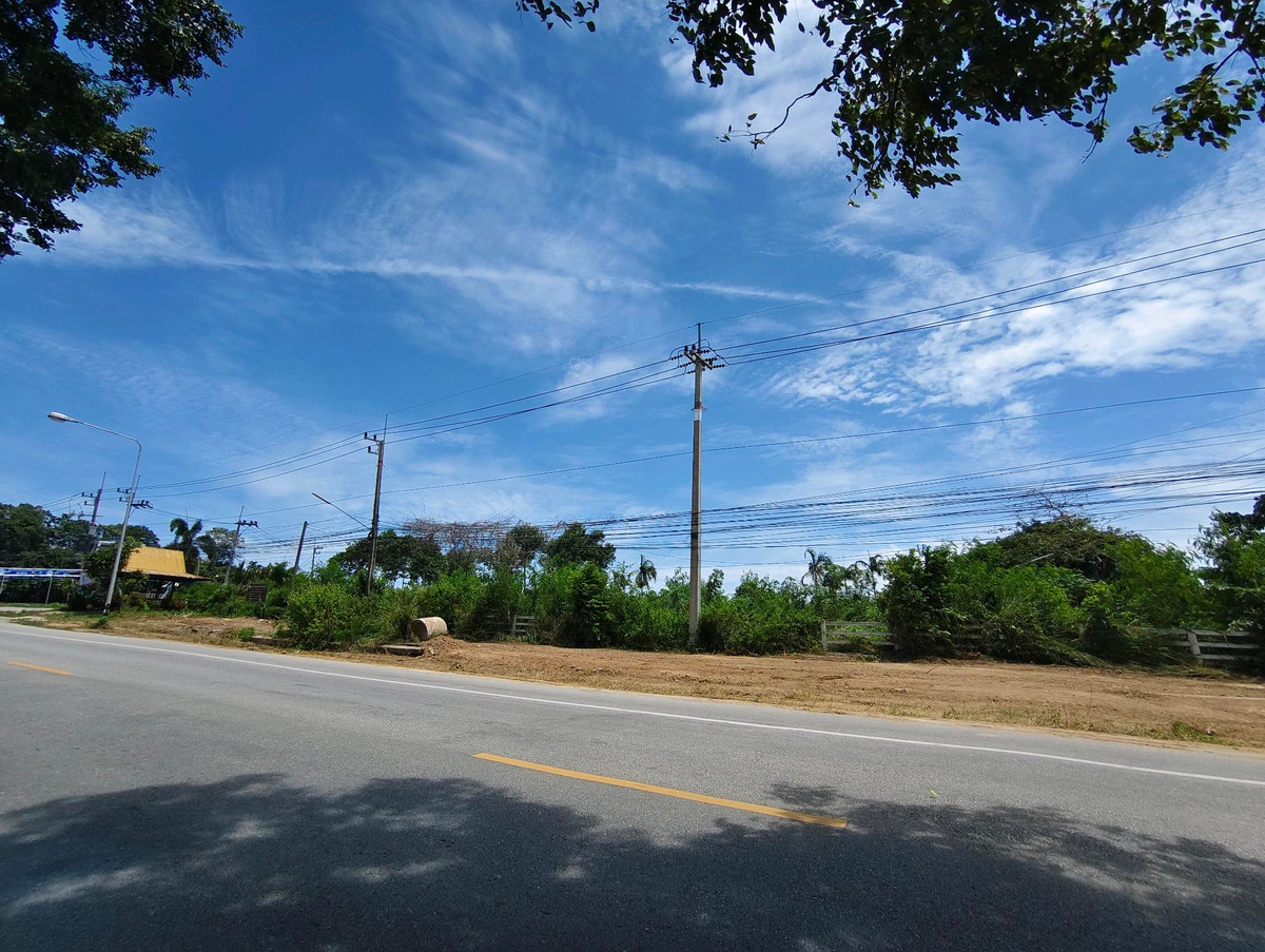 ขายที่ดินพัทยา 31 ไร่ ❗ ใกล้ขอบอ่างเก็บน้ำมาบประชัน 🌲วิวมุมสูงขอบอ่าง 