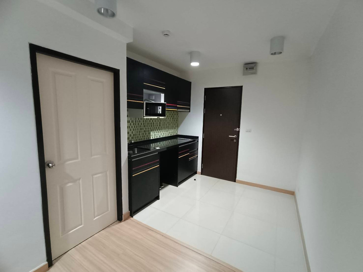 Condo for sale, Chateau in Town, Chateau in Town Ratchada 10, prime location for investment – easy to rent, near MRT Cultural Center. Condo for sale, Chateau in Town, Chateau in Town Ratchada 10, prime location for investment – easy to rent, near MRT Cultural Center.