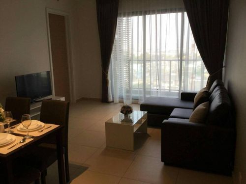 Condo for Rent: The Lofts Ekkamai Near BTS Ekkamai