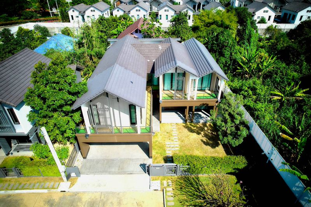 Single house for sale, Setthasiri Village, Charan-Pinklao, 2 houses, largest edge, area 124.9 sq m, 7 bedrooms, complete with extensions and all built-in furniture. Bang Khun Si Subdistrict Bangkok Noi District Bangkok Single house for sale, Setthasiri Village, Charan-Pinklao, 2 houses, largest edge, area 124.9 sq m, 7 bedrooms, complete with extensions and all built-in furniture. Bang Khun Si Subdistrict Bangkok Noi District Bangkok