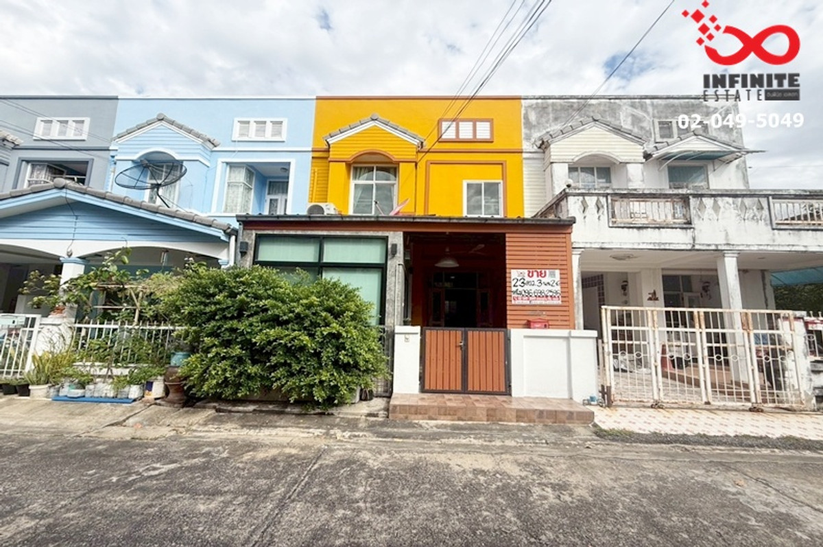 Townhouse for sale Natthakarn Village, Sai Mai 64, 2 floors, 21 sq m. Townhouse for sale Natthakarn Village, Sai Mai 64, 2 floors, 21 sq m.