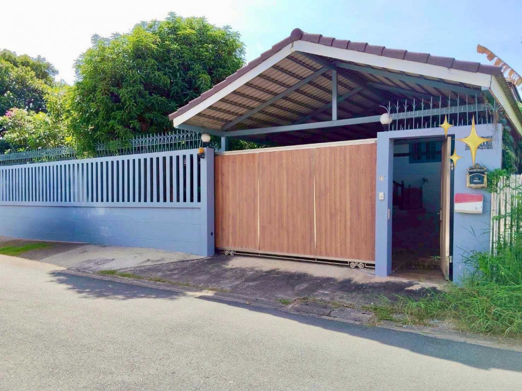 Single house for rent, Soi Satriwit 2, 400 sq m, 99 sq wah, near Central Eastville.