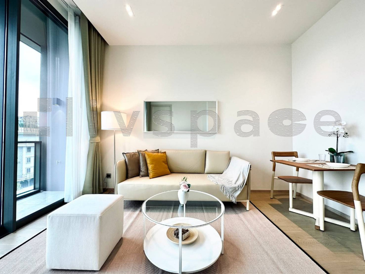 ▚ LE221ツ ให้เช่า The Strand Thonglor Super Luxury หนึ่งเดียวต้นทองหล่อ! 1 นอน 48 ตร.ม. ใกล้ BTS เพียง 70 ม. วิวเมืองสวยสะกดตา! ▚ LE221ツ ให้เช่า The Strand Thonglor Super Luxury หนึ่งเดียวต้นทองหล่อ! 1 นอน 48 ตร.ม. ใกล้ BTS เพียง 70 ม. วิวเมืองสวยสะกดตา!