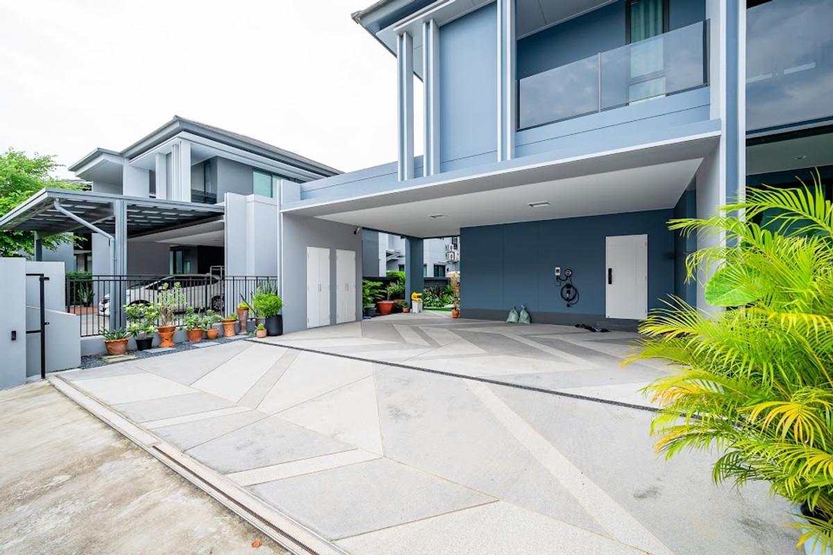 P0478 บ้านเดี่ยวหรู โครงการคุณภาพจากแสนสิริ Setthasiri Krungthep Kreetha 2 (เศรษฐสิริ กรุงเทพกรีฑา 2) บ้านพร้อมอยู่ ตกแต่งครบ เหมาะสำหรับครอบครัวที่มองหาความเป็นส่วนตัวและคุณภาพชีวิตระดับพรีเมียม – รูปที่ 2