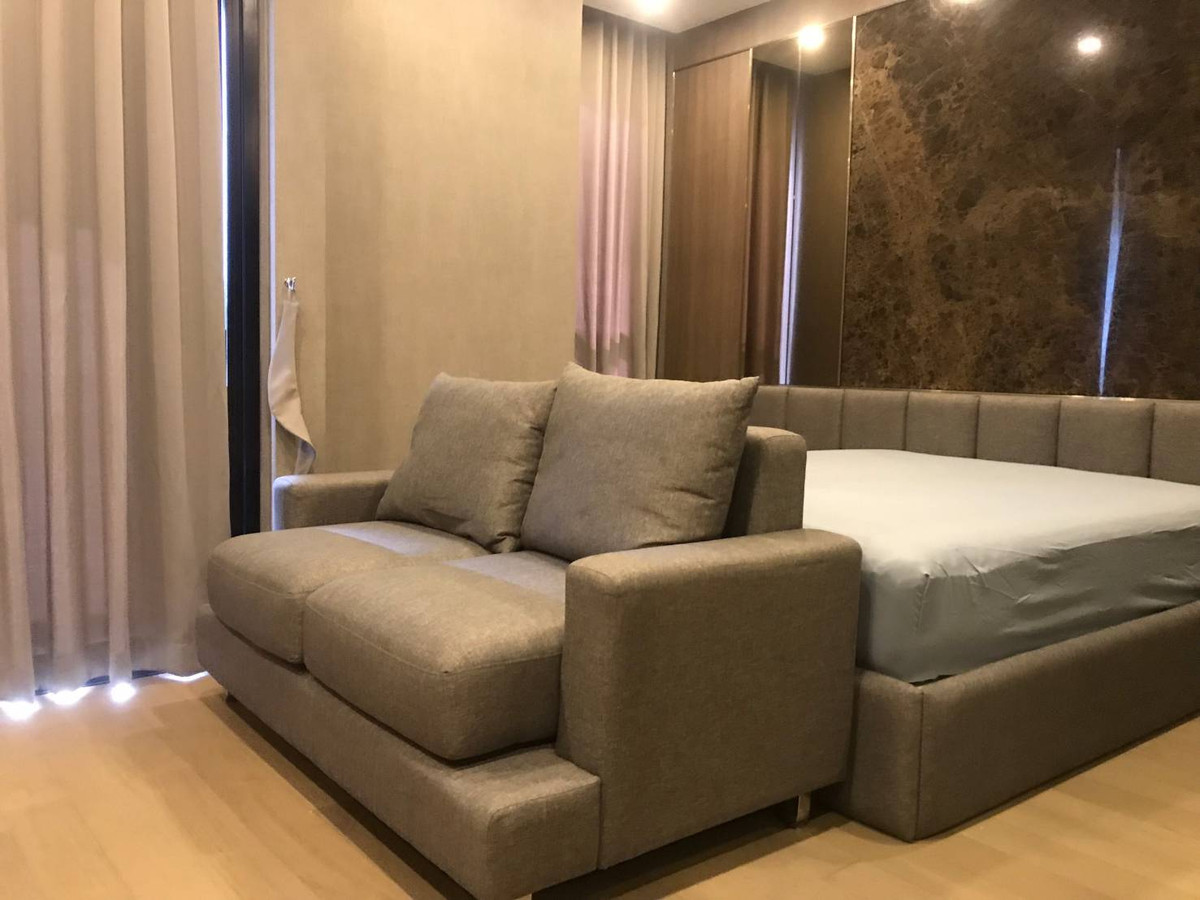 !! Beautiful room for rent, Ashton Asoke Condo, near MRT Sukhumvit. !! Beautiful room for rent, Ashton Asoke Condo, near MRT Sukhumvit.