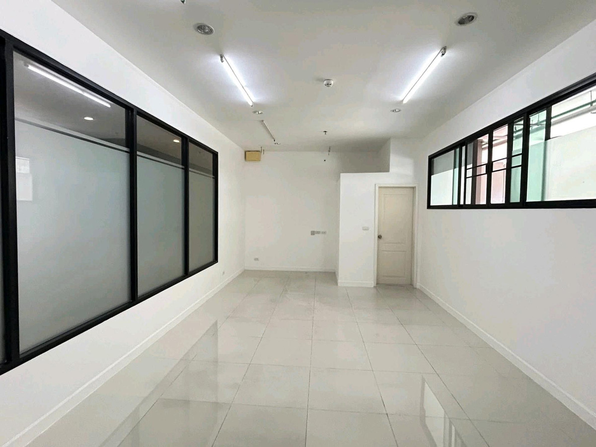 ให้เช่าร้านค้า 32 ตร.ม. ใต้คอนโด Thana Astoria Pinklao — ติด MRT บางยี่ขัน (493 ยูนิต) – รูปที่ 4
