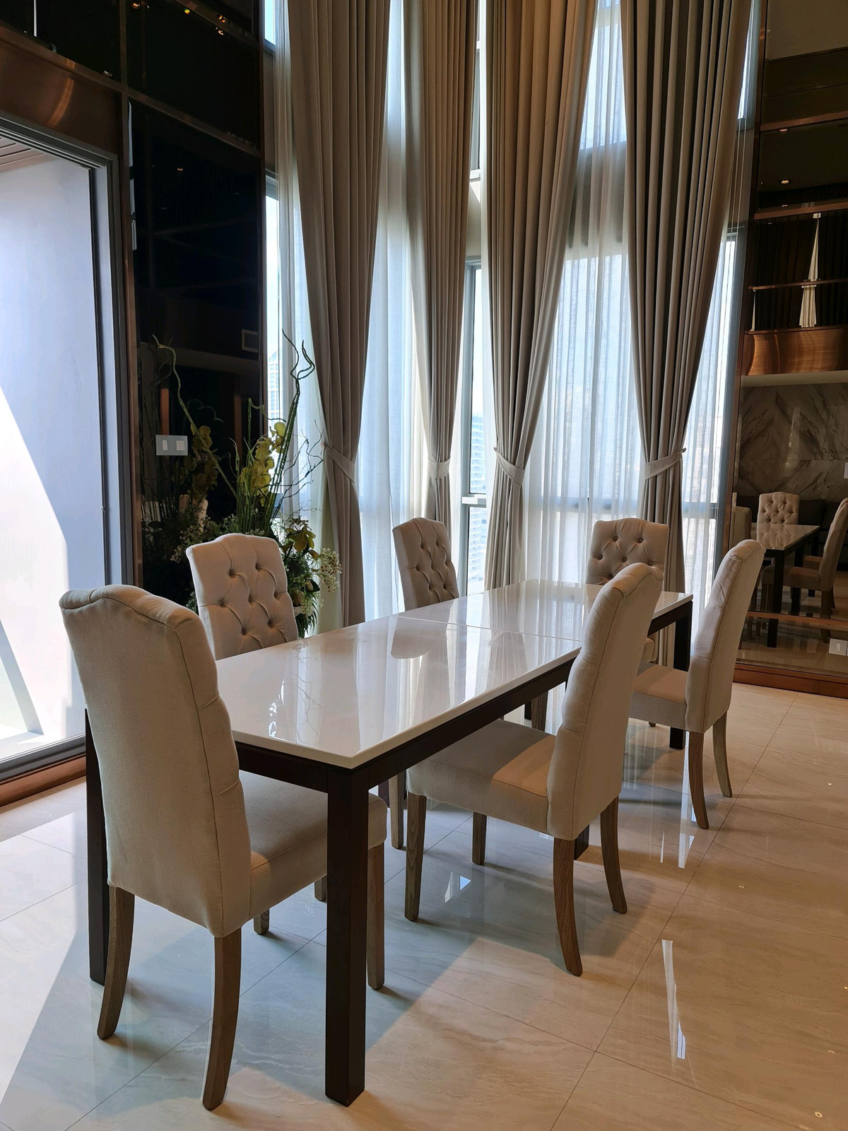 For sale, rent, H Sukhumvit 43, penthouse duplex condo, new luxury room, ready to move in, city view, 30th-31st floor.