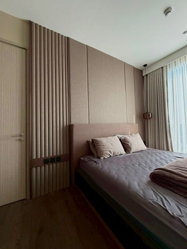 ★The Address Siam-Ratchathewi ★ 69 ตรม.,ชั้น 33 (2 ห้องนอน 2 ห้องน้ำ), ★ใกล้ BTS ราชเทวี ★ใกล้สยามพารากอน, สยามสแควร์, มาบุญครอง★ สิ่งอำนวยความสะดวกมากมาย★ เครื่องใช้ไฟฟ้าครบครัน★ 