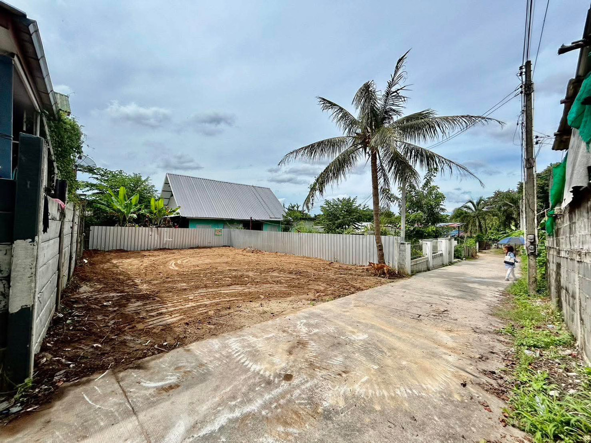 ที่ดิน 37 ตรว. สวนเสือศรีราชา ต.หนองขาม จ.ชลบุรี (ขาย), Land 37 Sqw. near Sriracha Tiger Zoo, Nong Kham Subdistrict, Chonburi Province (FOR SALE) YEAN076 ที่ดิน 37 ตรว. สวนเสือศรีราชา ต.หนองขาม จ.ชลบุรี (ขาย), Land 37 Sqw. near Sriracha Tiger Zoo, Nong Kham Subdistrict, Chonburi Province (FOR SALE) YEAN076