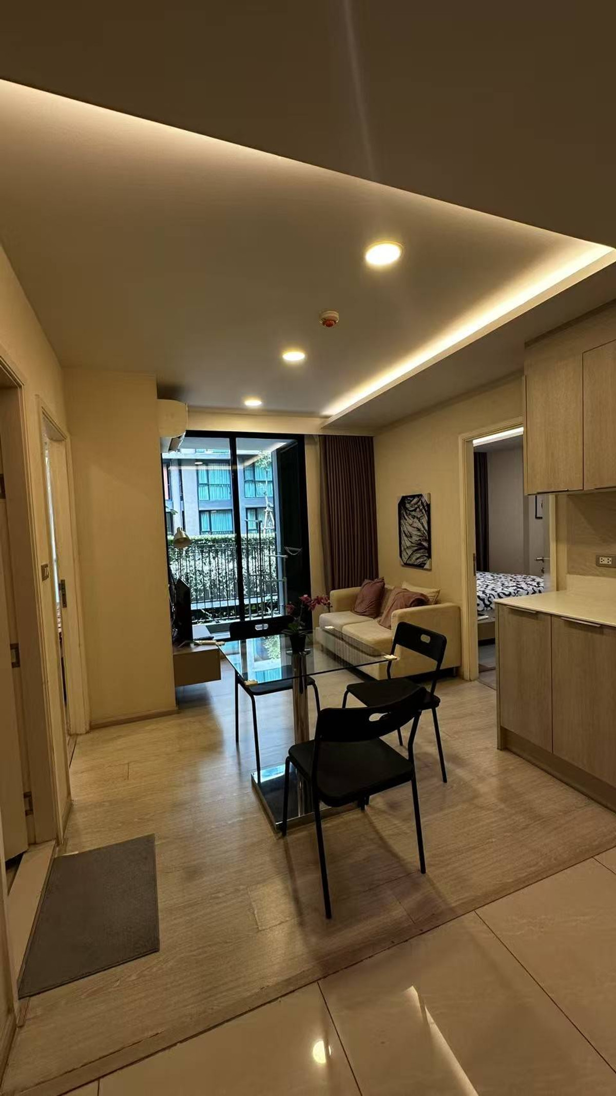 Condo for rent, Vtara 36, fully furnished, ready to move in, near BTS Thonglor, convenient travel!! Condo for rent, Vtara 36, fully furnished, ready to move in, near BTS Thonglor, convenient travel!!