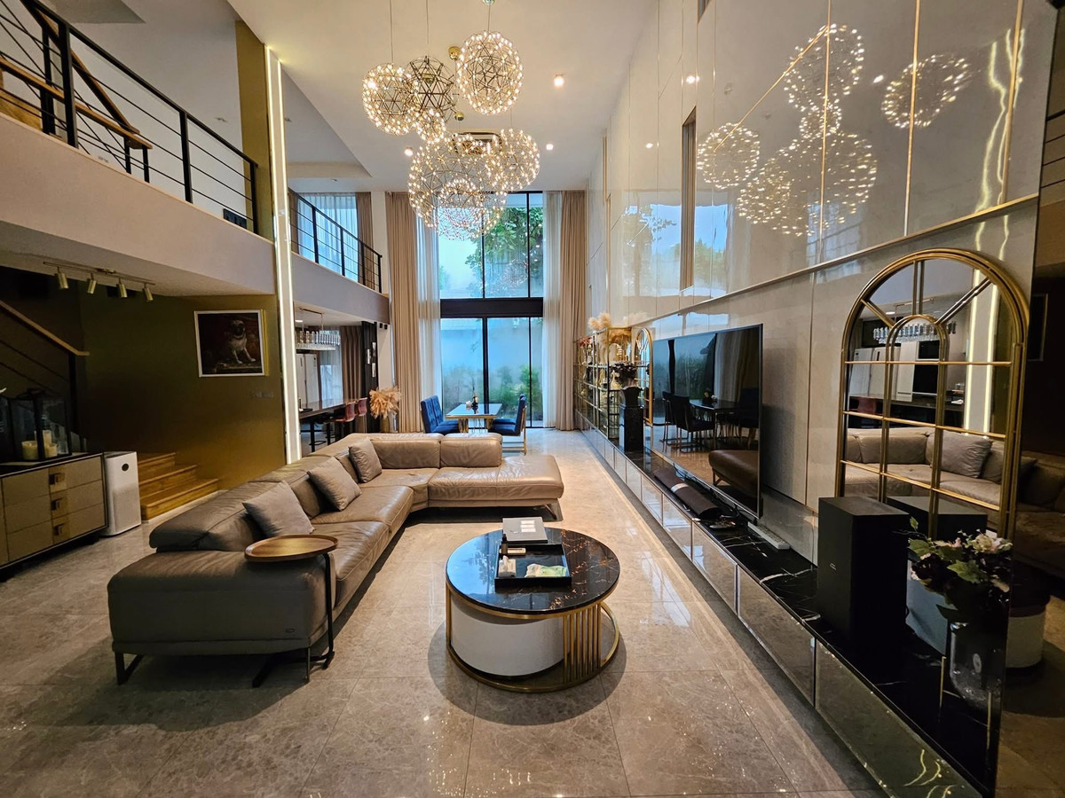 For sale/rent, luxury townhome, 3.5 floors, Glam by Asset Wise, Lat Phrao, 5 minutes to Central Eastville. – รูปที่ 2