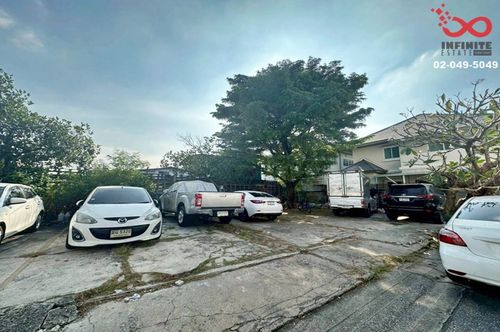 Land for sale, 40 sq m, Soi Pracharat 20, Nonthaburi, near the Purple Line.