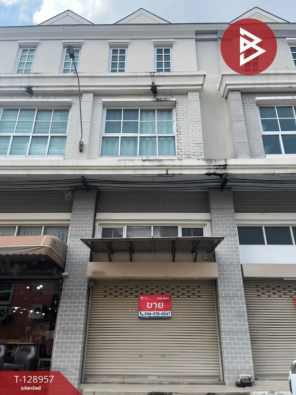 Commercial building for sale Library Town Village, Pracha Uthit 90, Phra Samut Chedi, Samut Prakan