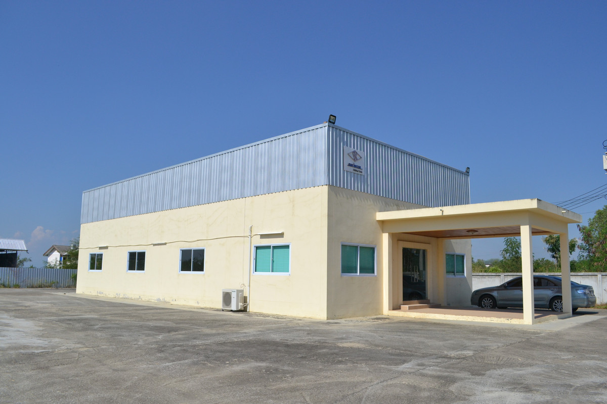 Factory+Warehouse+Land Short term and long term rental Next to Lamphun Industrial Estate Factory+Warehouse+Land Short term and long term rental Next to Lamphun Industrial Estate