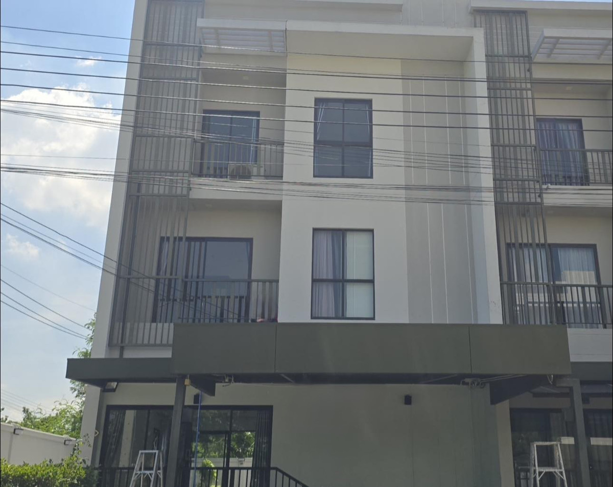 วิลลา อัลเบลโล่ พระราม 9 - ศรีนครินทร์ / 3 ห้องนอน (เช่า), Villa Albero Rama 9 - Srinakarin / 3 Bedrooms (FOR RENT) BZD095