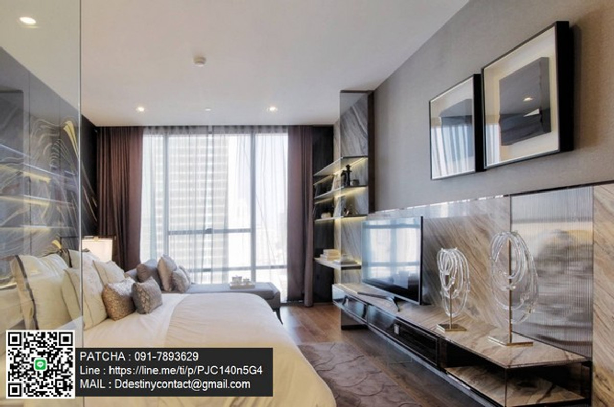 Luxury condo for sale/rent Potential location on Sathorn Road Near the BTS station, expressway, in the middle of Bangkok. Luxury condo for sale/rent Potential location on Sathorn Road Near the BTS station, expressway, in the middle of Bangkok.