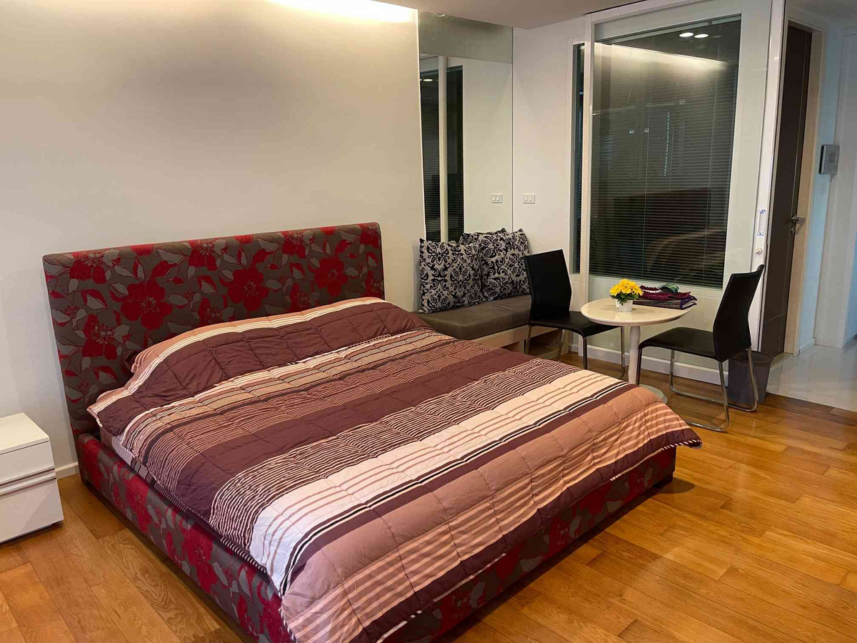 ขายคอนโดทำเลดีใจกลางอโศก โครงการ 15 sukhumvit residences (S5266)