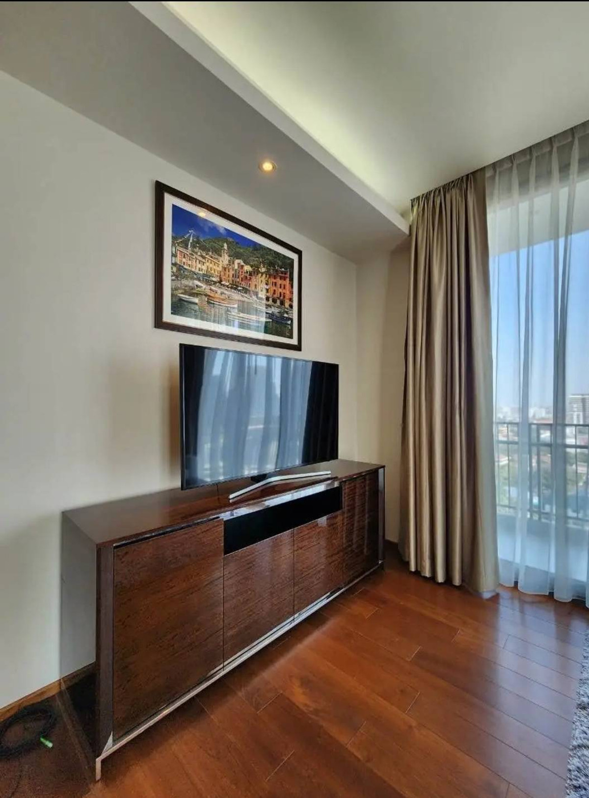 For rent Quattro Thonglor by Sansiri  ห้องสวยตกแต่งครบ พร้อมเข้าอยู่  RW006333 – รูปที่ 4