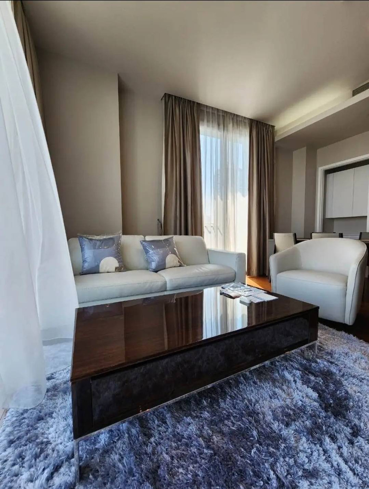 For rent Quattro Thonglor by Sansiri  ห้องสวยตกแต่งครบ พร้อมเข้าอยู่  RW006333 – รูปที่ 3