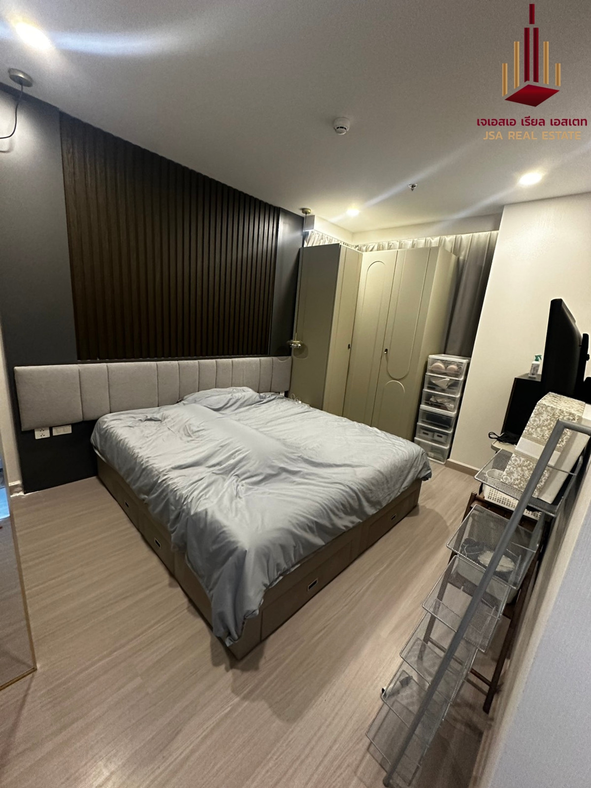 ✨ For Sale: Supalai Lite Thaphra - Wongwian Yai Condo ✨ 💰 Only 5,220,000 THB