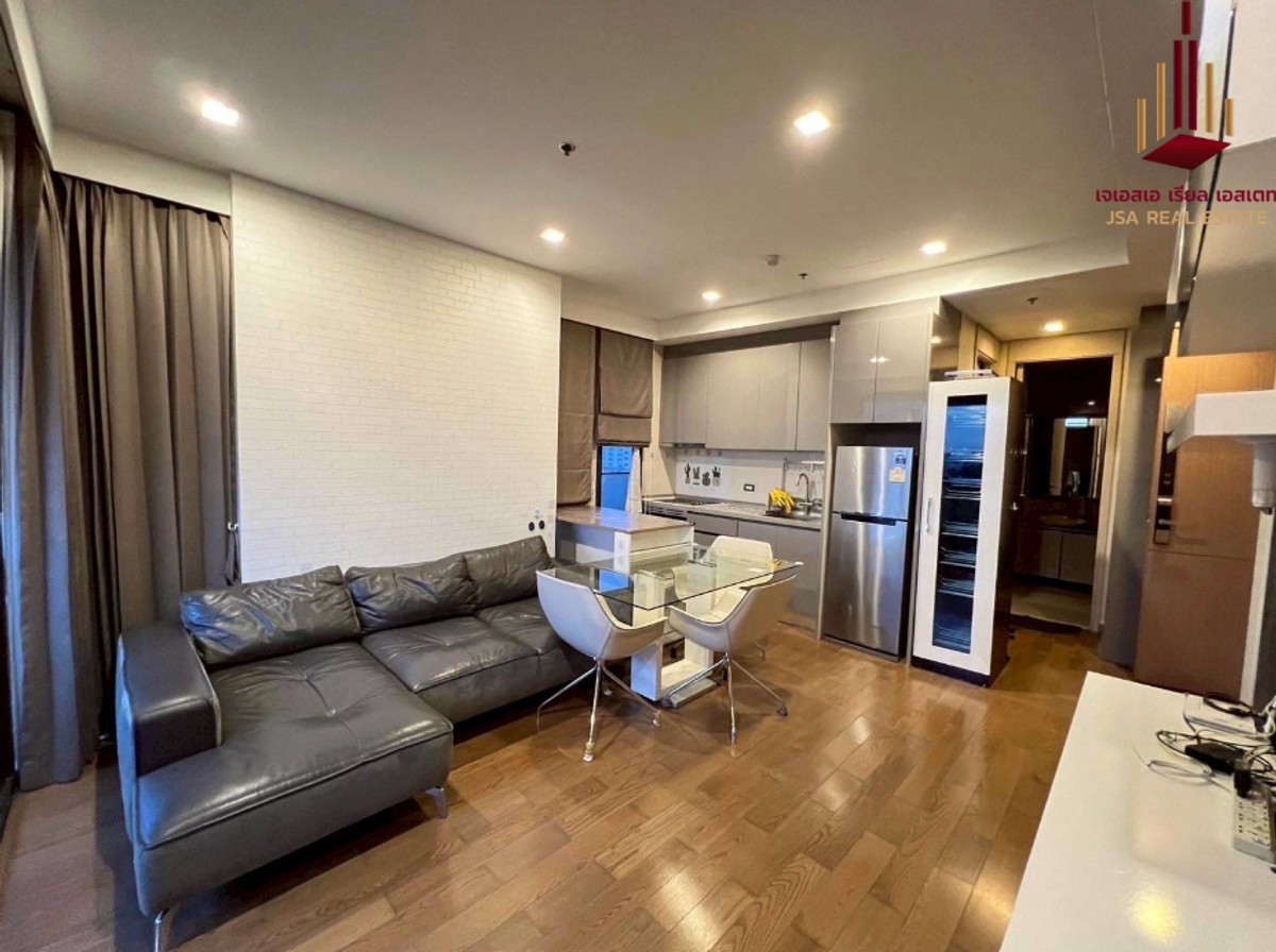 ✨ For Sale: M Phayathai Condo ✨ 💰 Only 11,499,000 THB, high floor, good view, pets allowed. Easier to rent out Best price in the building. Happy to serve you. If interested, contact Mr. James Mar. ✨ For Sale: M Phayathai Condo ✨ 💰 Only 11,499,000 THB, high floor, good view, pets allowed. Easier to rent out Best price in the building. Happy to serve you. If interested, contact Mr. James Mar.